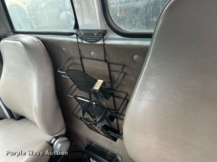 image for item MQ9503 2002 Sterling LT7501  sewer jetter truck