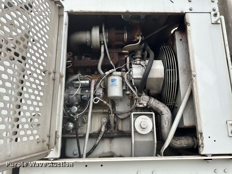 image for item MQ9503 2002 Sterling LT7501  sewer jetter truck