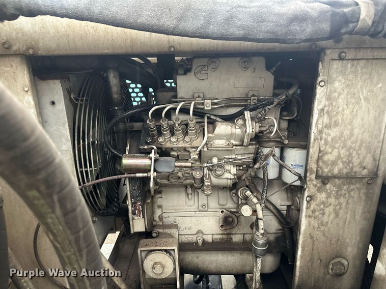 image for item MQ9503 2002 Sterling LT7501  sewer jetter truck