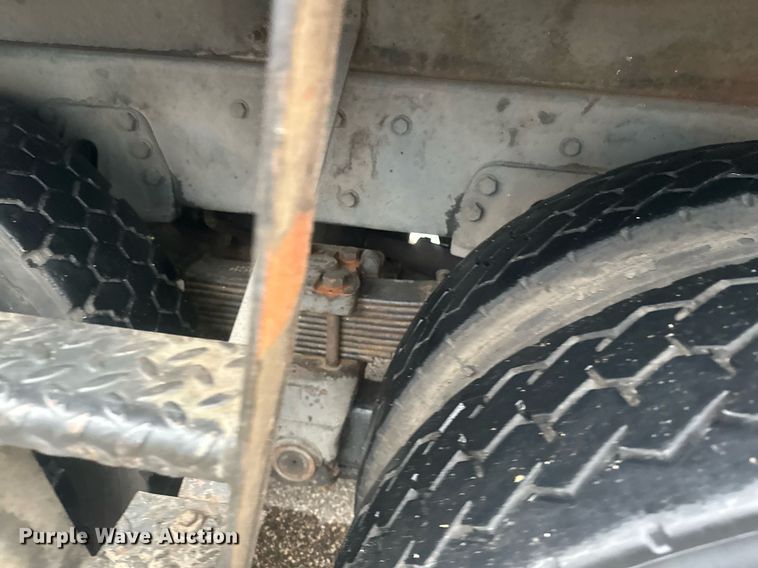 image for item MQ9503 2002 Sterling LT7501  sewer jetter truck