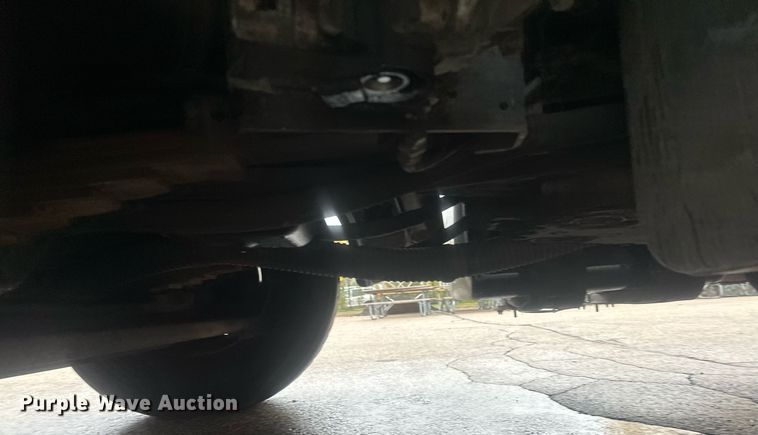 image for item MQ9503 2002 Sterling LT7501  sewer jetter truck