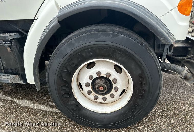 image for item MQ9503 2002 Sterling LT7501  sewer jetter truck