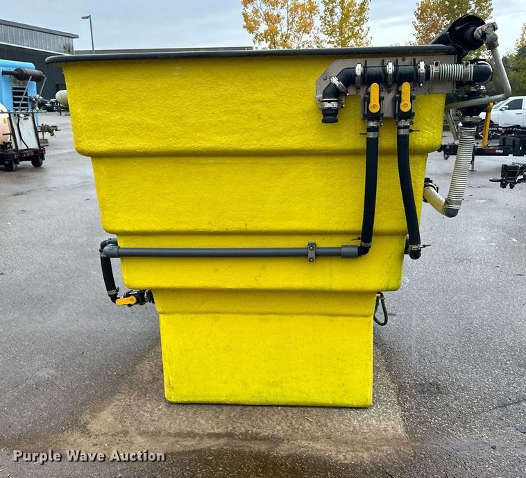 image for item MQ9504 Premier  salt brine tank