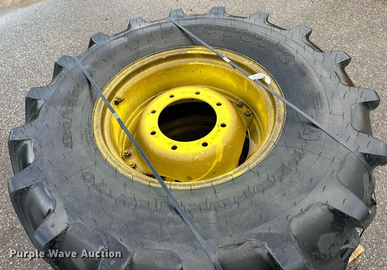 image for item MQ9505 (4) Firestone Performer tractor tires and wheels