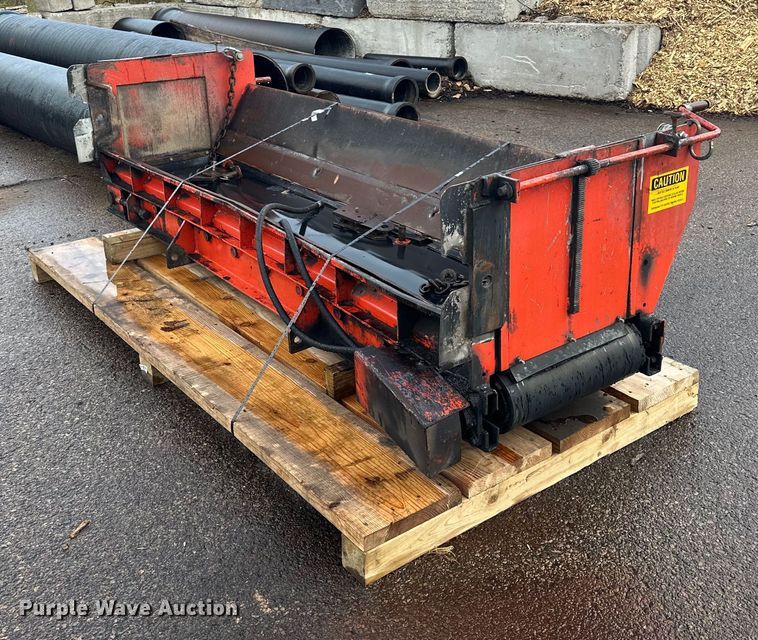 image for item MQ9506 HTC 1800  truck bed conveyor