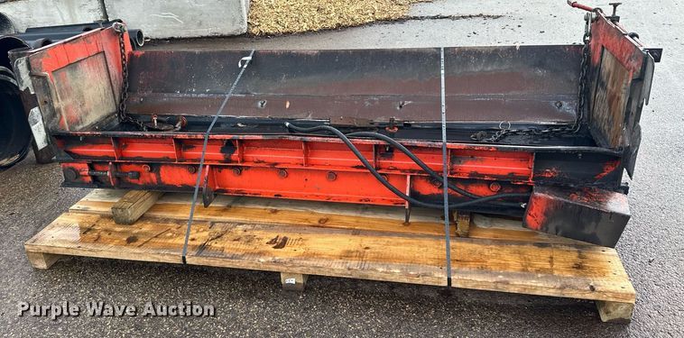 image for item MQ9506 HTC 1800  truck bed conveyor