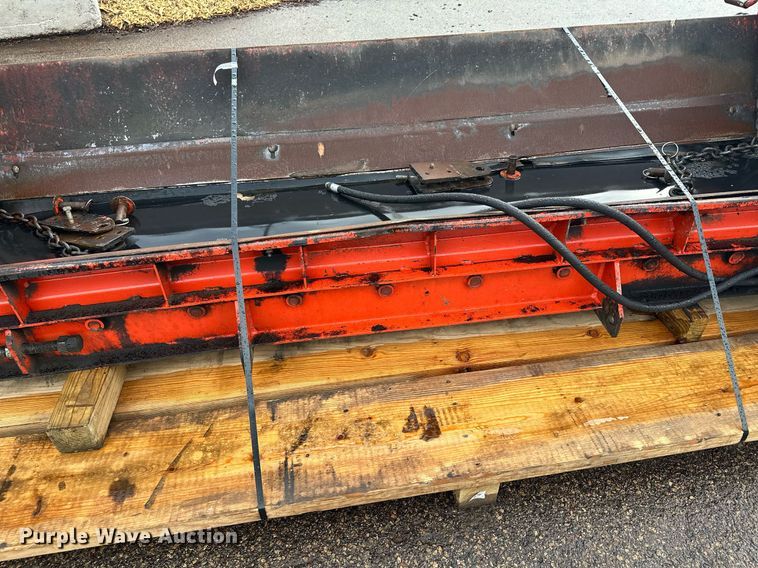 image for item MQ9506 HTC 1800  truck bed conveyor