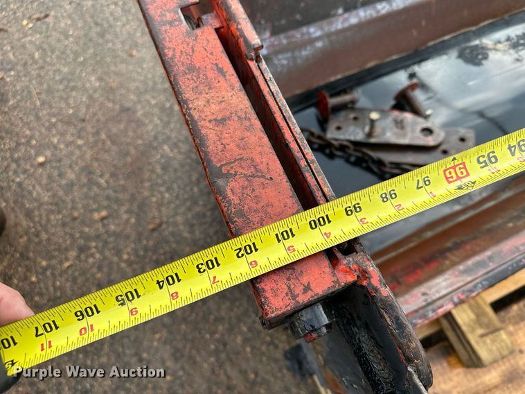 image for item MQ9506 HTC 1800  truck bed conveyor