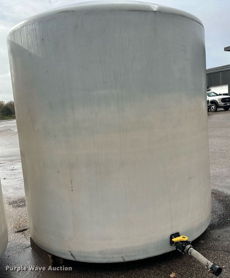 image for item MQ9507 Poly tank