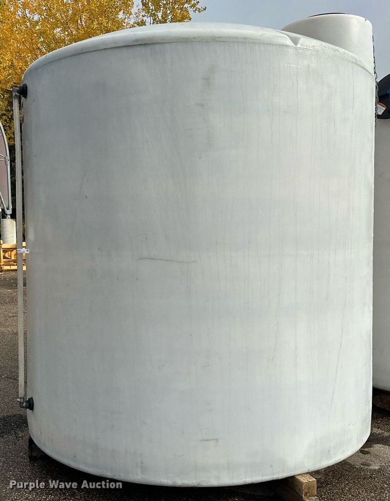 image for item MQ9507 Poly tank