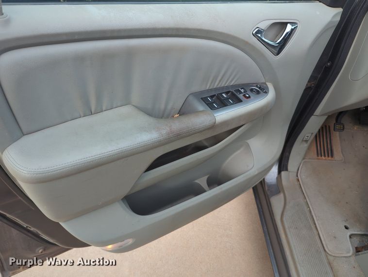 image for item MX9438 2008 Honda Odyssey  van