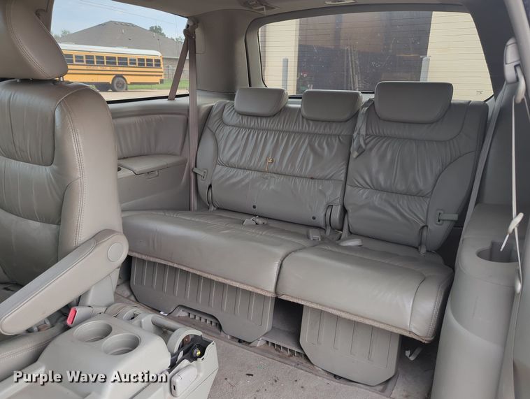 image for item MX9438 2008 Honda Odyssey  van