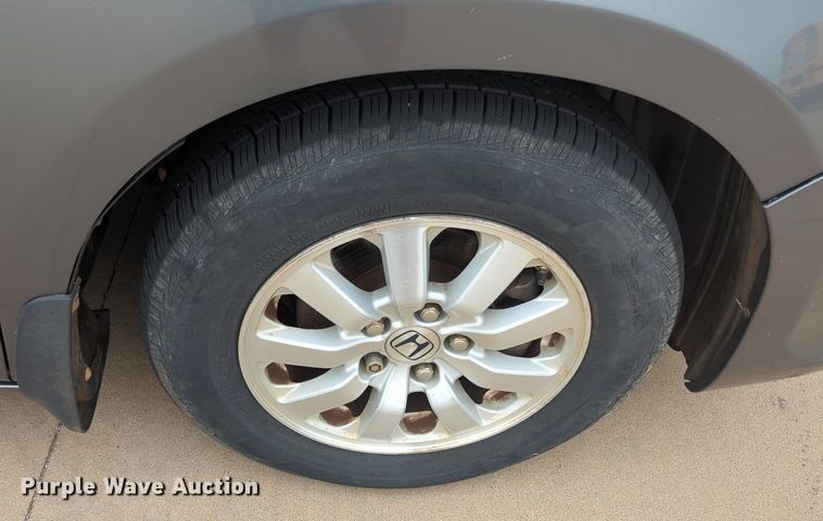 image for item MX9438 2008 Honda Odyssey  van