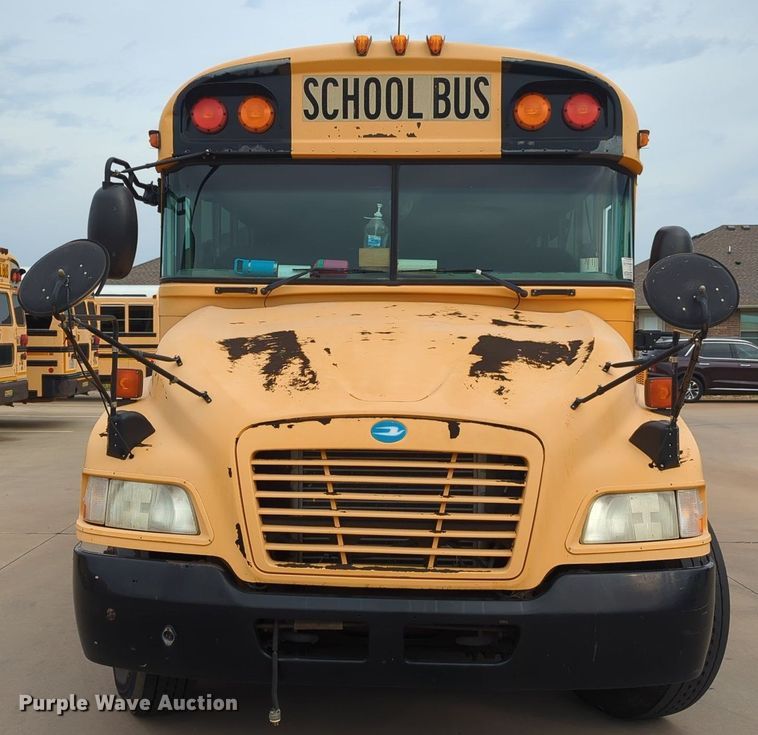image for item MX9440 2008 Blue Bird Vision  school bus
