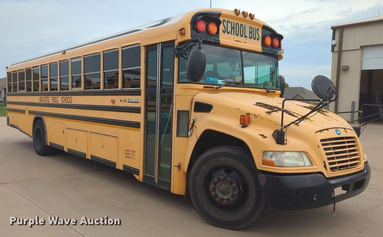 image for item MX9440 2008 Blue Bird Vision  school bus