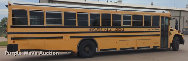 image for item MX9440 2008 Blue Bird Vision  school bus