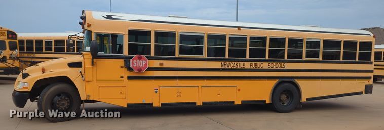 image for item MX9440 2008 Blue Bird Vision  school bus