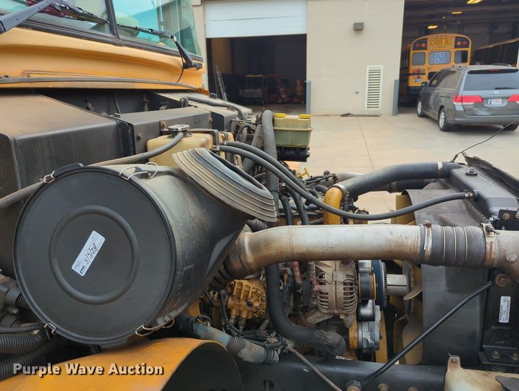 image for item MX9440 2008 Blue Bird Vision  school bus