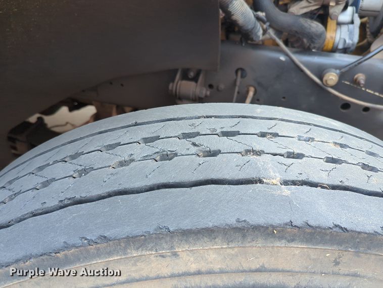 image for item MX9440 2008 Blue Bird Vision  school bus