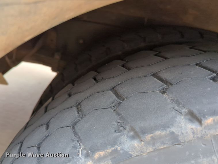 image for item MX9440 2008 Blue Bird Vision  school bus