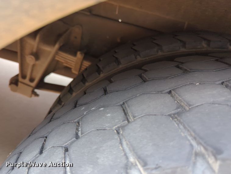 image for item MX9440 2008 Blue Bird Vision  school bus