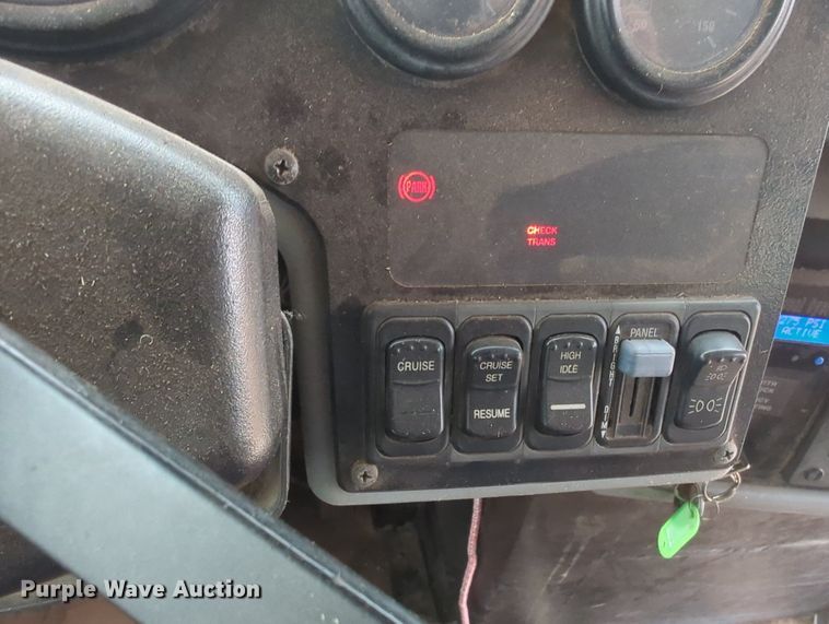 image for item MX9441 2007 Blue Bird Vision  school bus