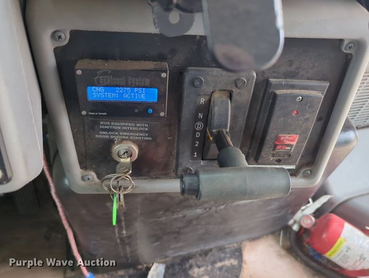 image for item MX9441 2007 Blue Bird Vision  school bus