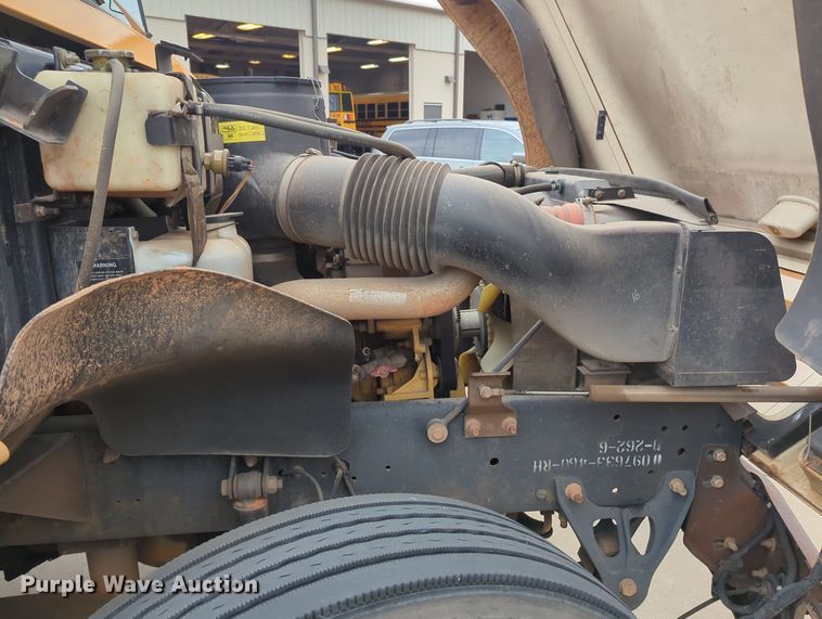 image for item MX9441 2007 Blue Bird Vision  school bus