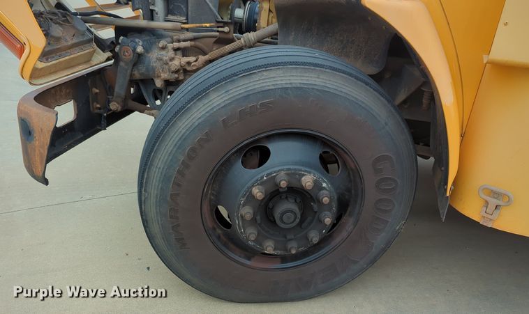 image for item MX9441 2007 Blue Bird Vision  school bus