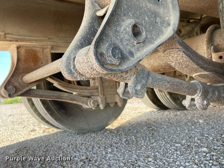 image for item NA9666 1978 Ledwell  drop deck trailer