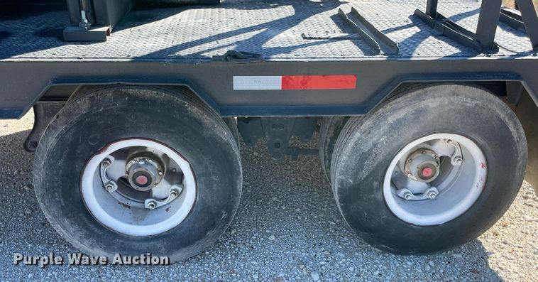 image for item NA9666 1978 Ledwell  drop deck trailer