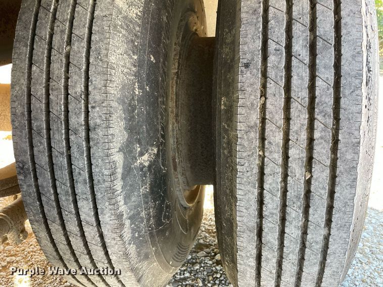 image for item NA9666 1978 Ledwell  drop deck trailer