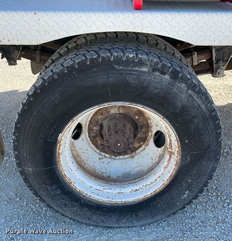 image for item NA9667 1994 Ford F600  water truck