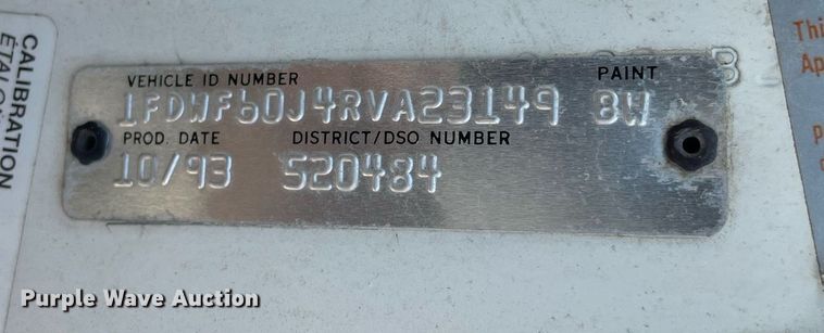 image for item NA9667 1994 Ford F600  water truck