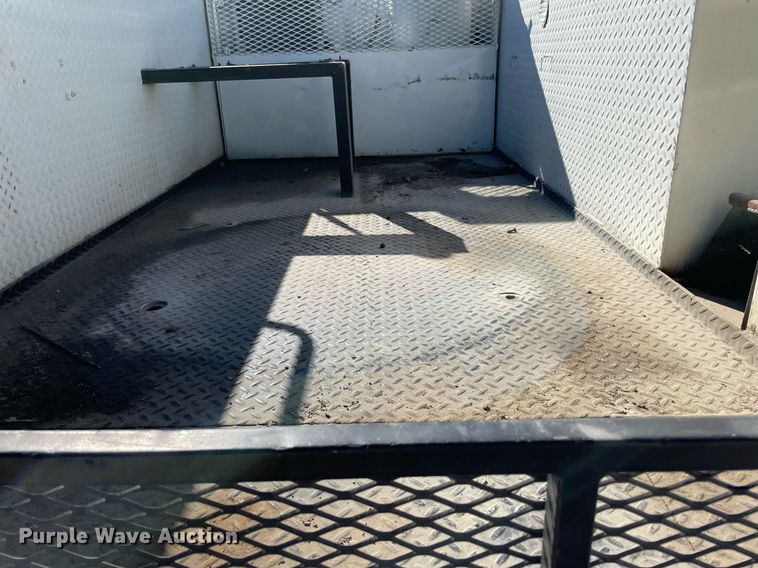 image for item NA9669 1987 Ford F8000  utility / service truck