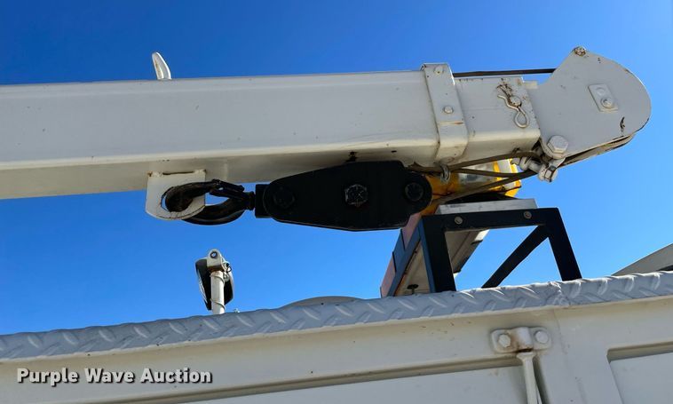 image for item NA9669 1987 Ford F8000  utility / service truck