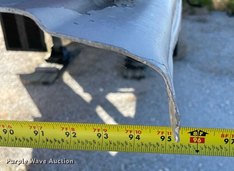 image for item NA9670 1977 Fruehauf TAG-F2-ESF  tank trailer