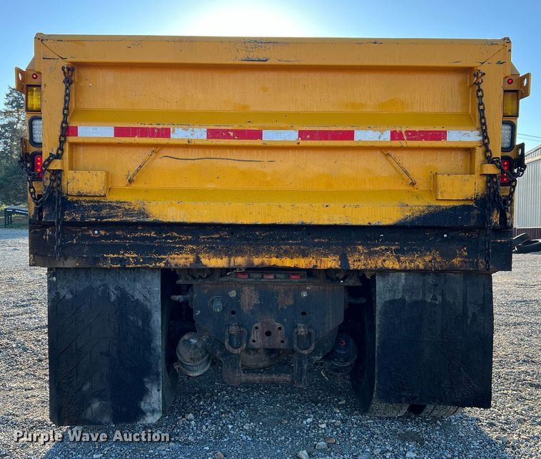 image for item NI9047 2010 International WorkStar 7400  dump truck