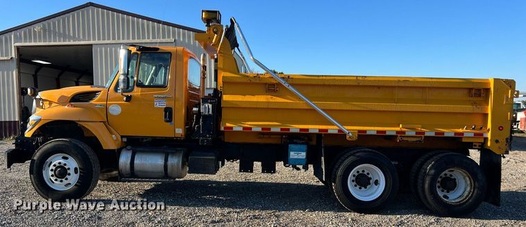 image for item NI9047 2010 International WorkStar 7400  dump truck