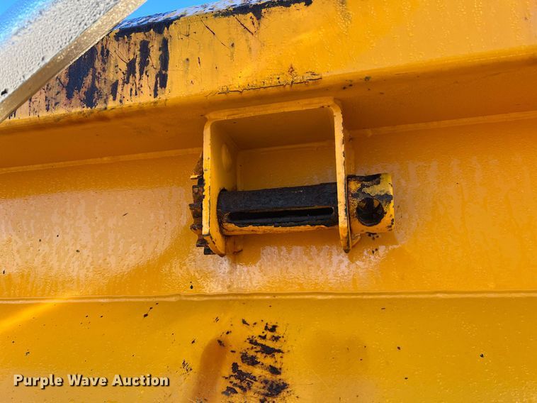 image for item NI9047 2010 International WorkStar 7400  dump truck