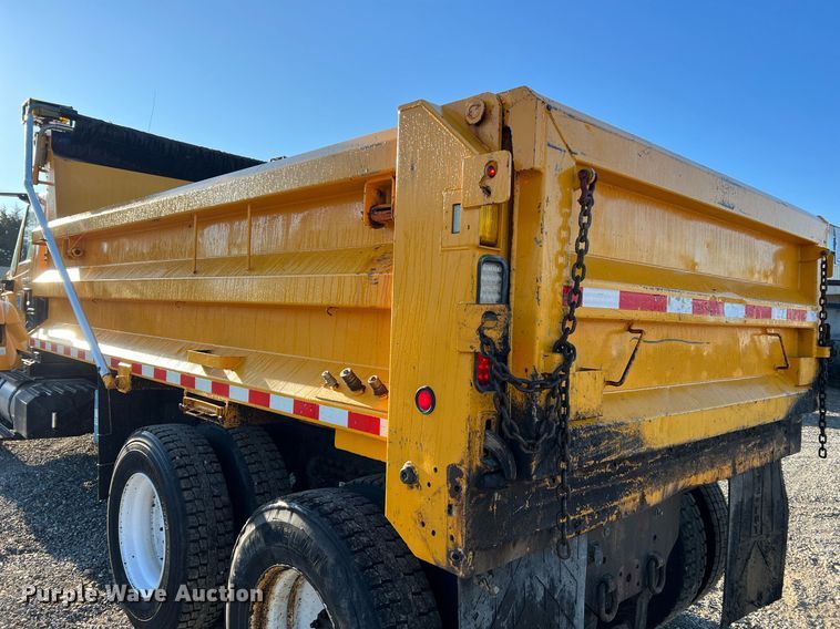 image for item NI9047 2010 International WorkStar 7400  dump truck