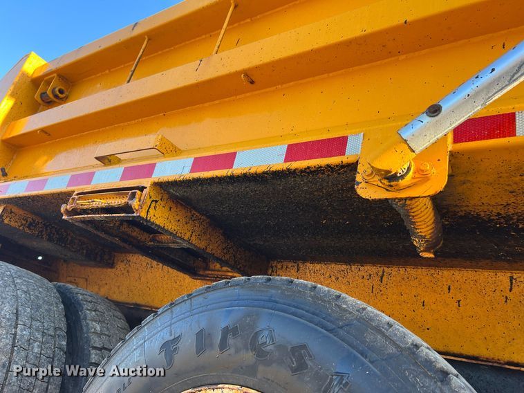 image for item NI9047 2010 International WorkStar 7400  dump truck