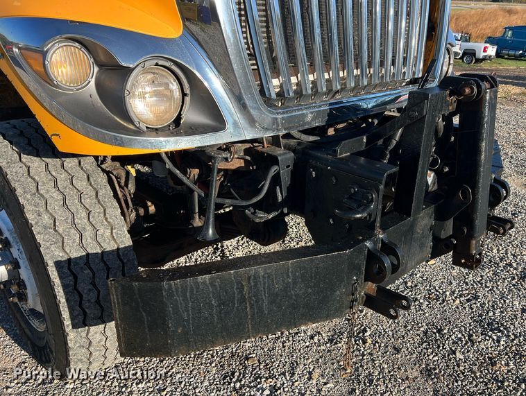 image for item NI9047 2010 International WorkStar 7400  dump truck