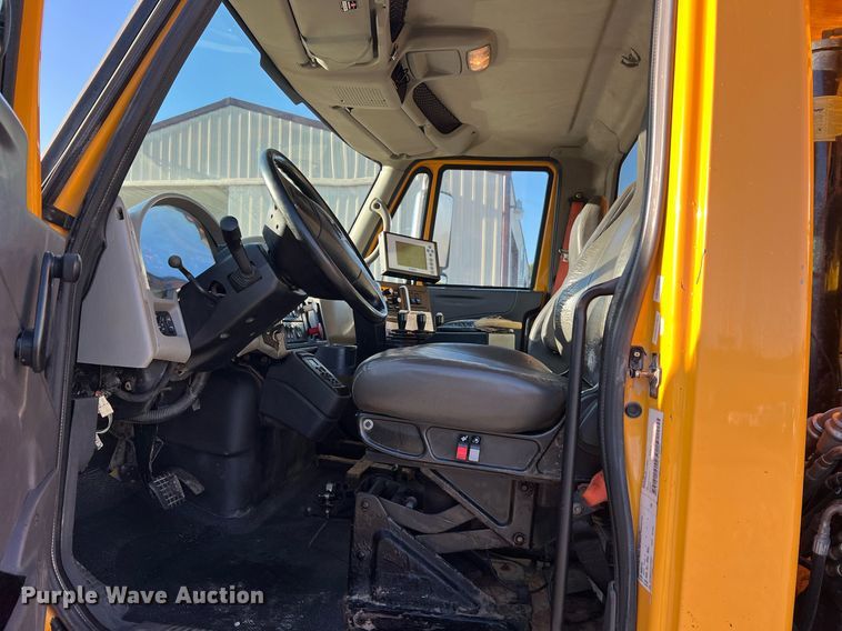 image for item NI9047 2010 International WorkStar 7400  dump truck