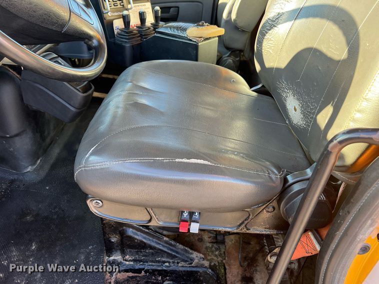 image for item NI9047 2010 International WorkStar 7400  dump truck