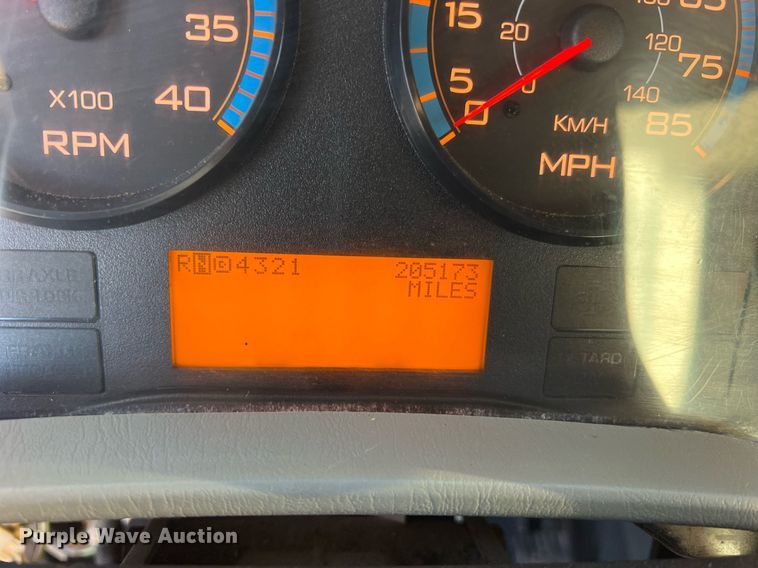 image for item NI9047 2010 International WorkStar 7400  dump truck