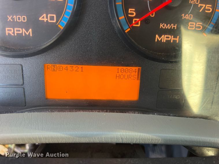 image for item NI9047 2010 International WorkStar 7400  dump truck