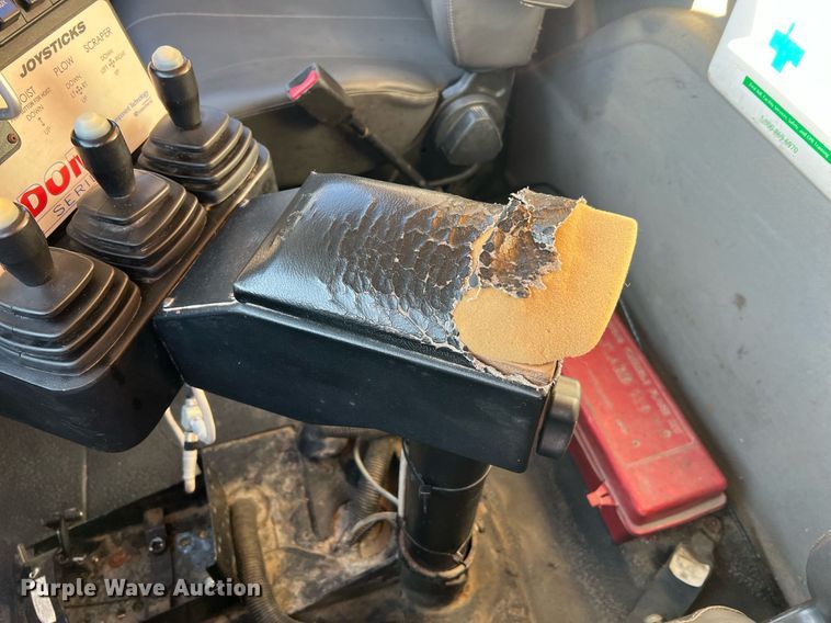 image for item NI9047 2010 International WorkStar 7400  dump truck