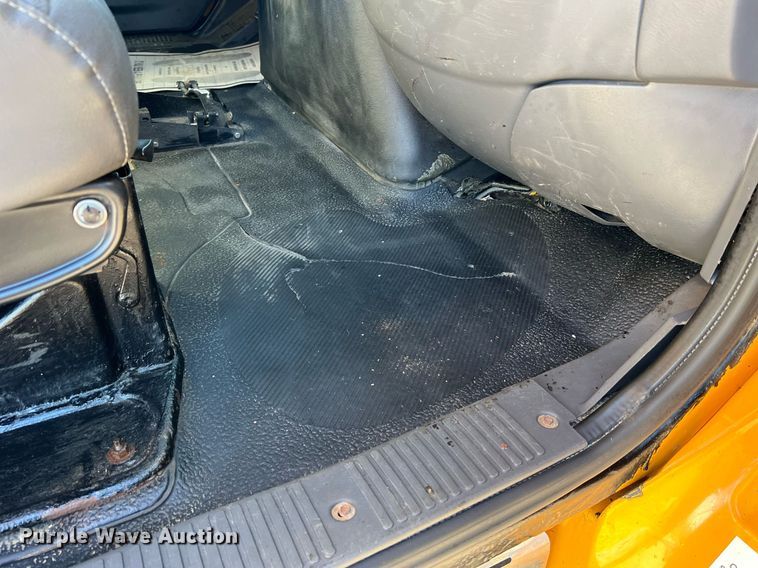 image for item NI9047 2010 International WorkStar 7400  dump truck