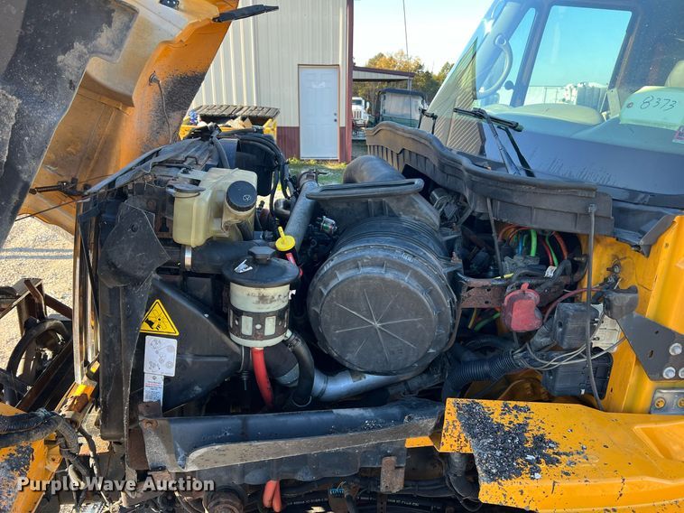 image for item NI9047 2010 International WorkStar 7400  dump truck